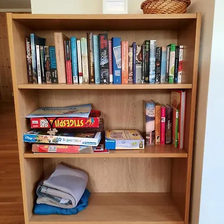 Flam Hostel אכסניה פלאם