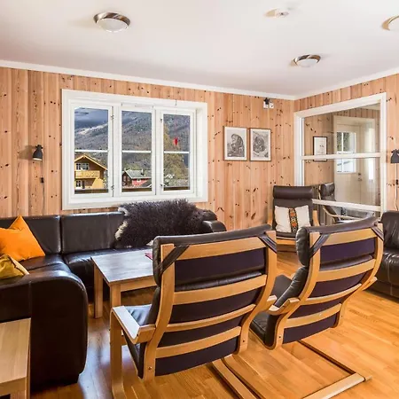 Flam Hostel *