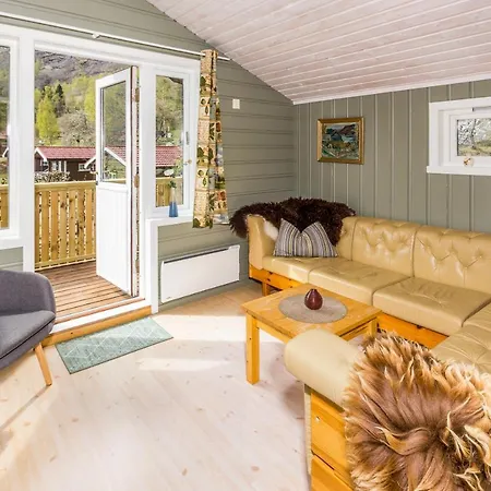 Flam Hostel & Cabins *